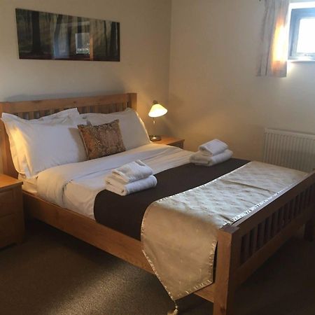 Hotel The Dean Ale & Cider House Chichester Esterno foto