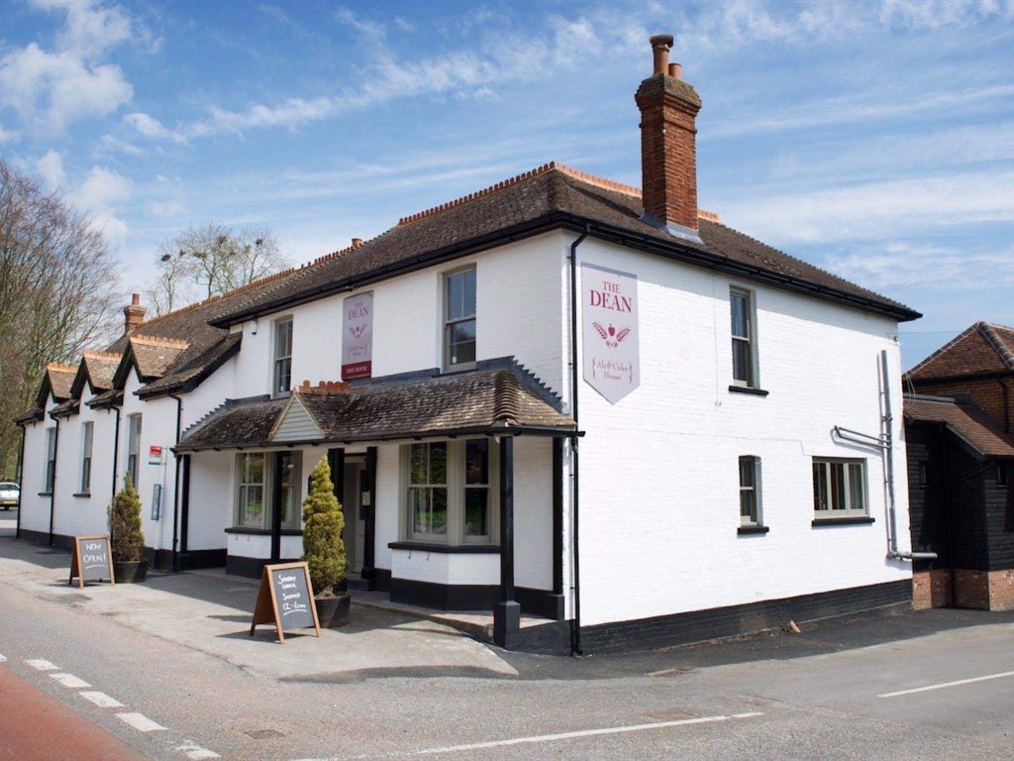 Hotel The Dean Ale & Cider House Chichester Esterno foto